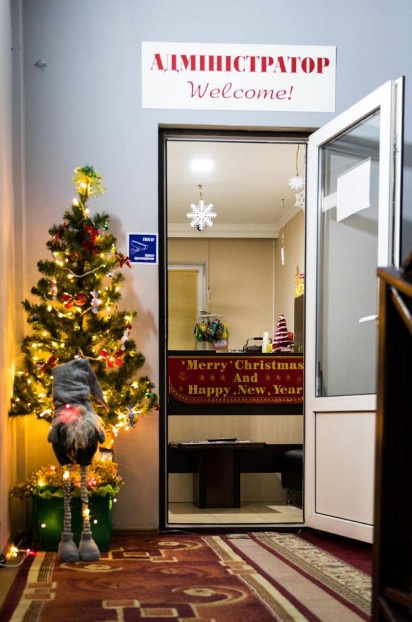 Hotel 7/24 Brovary Eksteriør billede